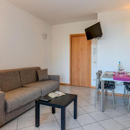 Appartamento 6 Happiness Toscolano-Maderno Esterno foto