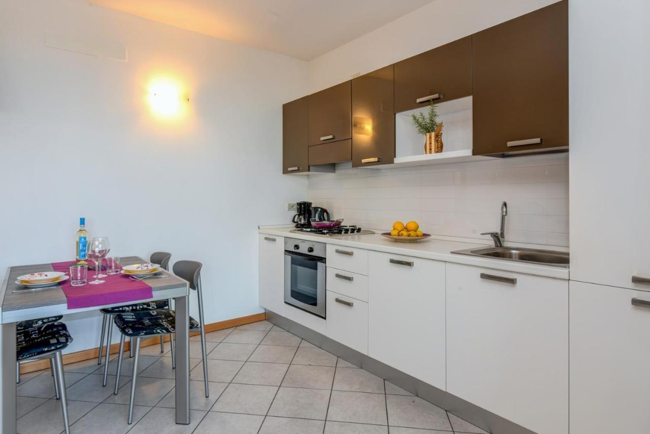 Appartamento 6 Happiness Toscolano-Maderno Esterno foto