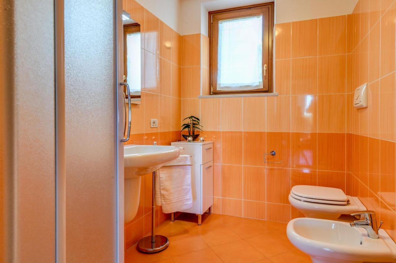 Appartamento 6 Happiness Toscolano-Maderno Esterno foto